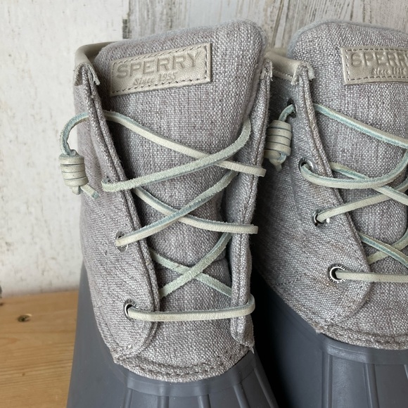 *SOLD* Sperry Turquoise and Gray Saltwater Duck Boots Size: 10 - Picture 4 of 11